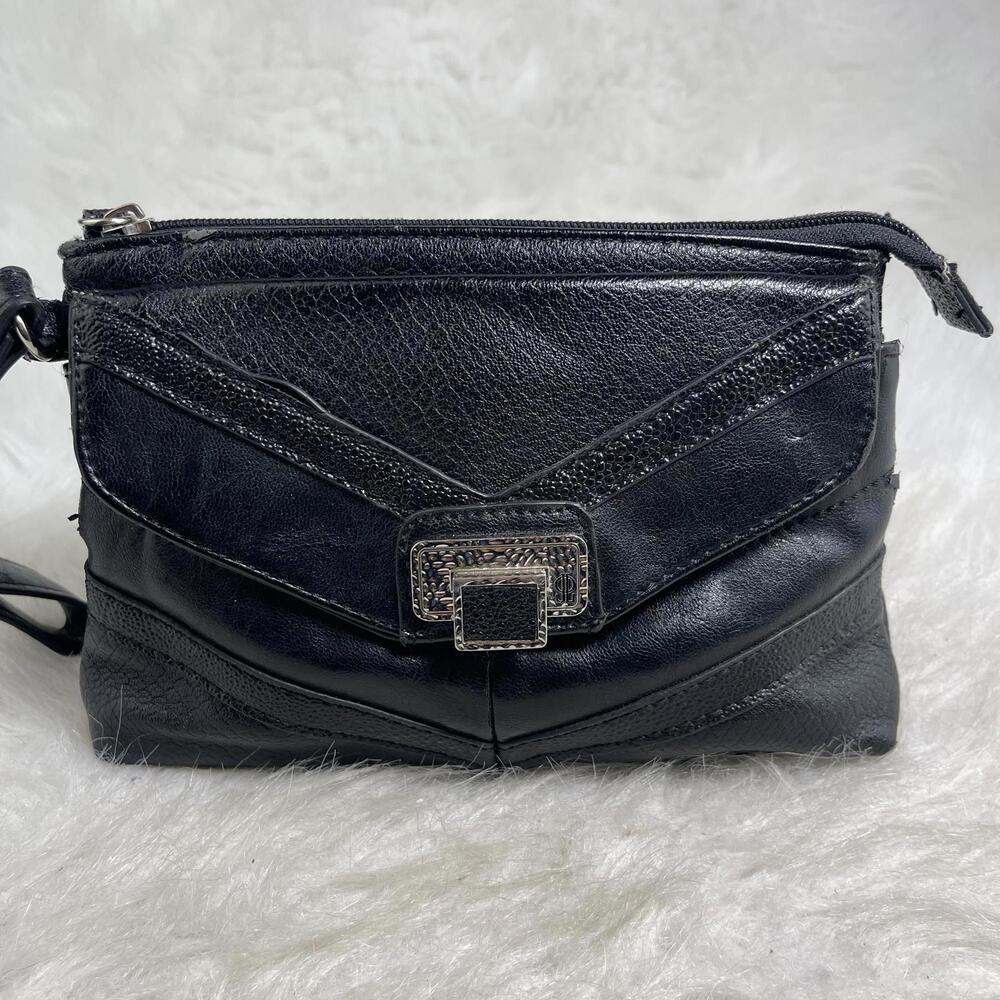 JLO Jennifer Lopez black Clutch Purse 4 Pockets & Magnet Snap